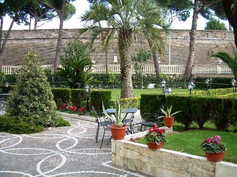 Grand Hotel Gianicolo Rome 4*,