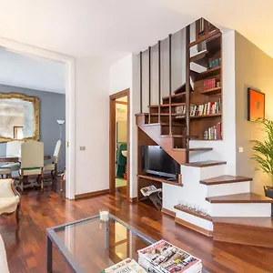 https://dadahome-elegante-appartamento-vicino-al-centro.hotelinveneto.com